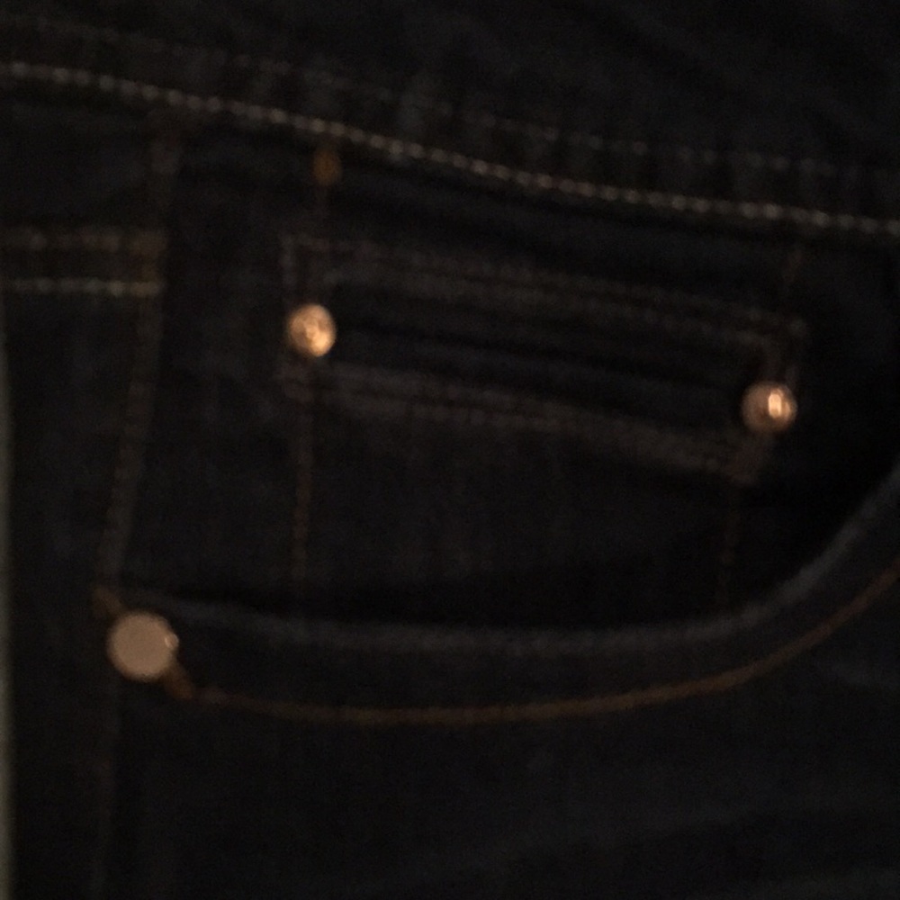donated boutique jeans - Picture 8 of 9